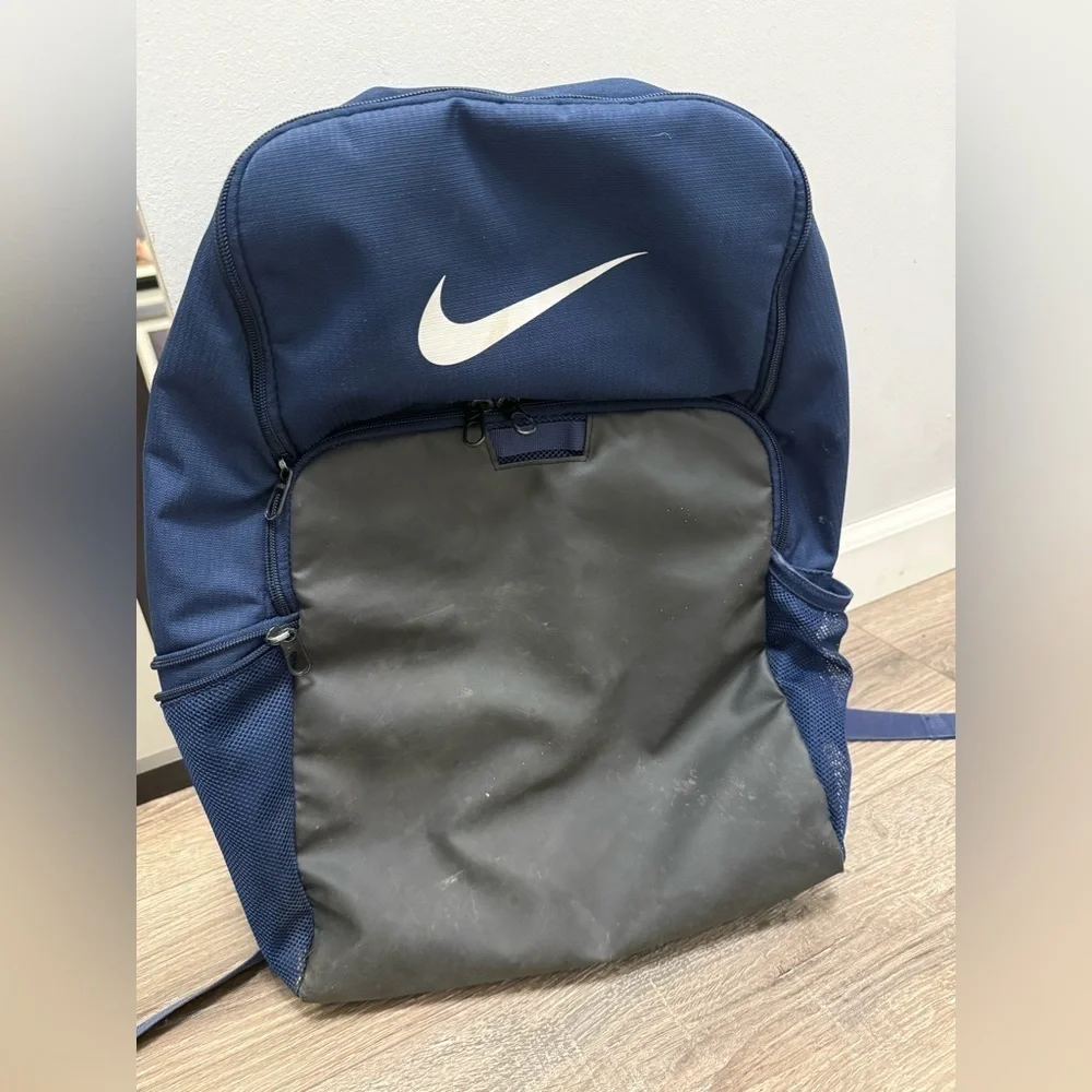Nike brasilia xl